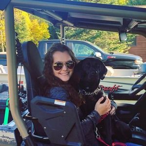 Meet your Posher, Dana